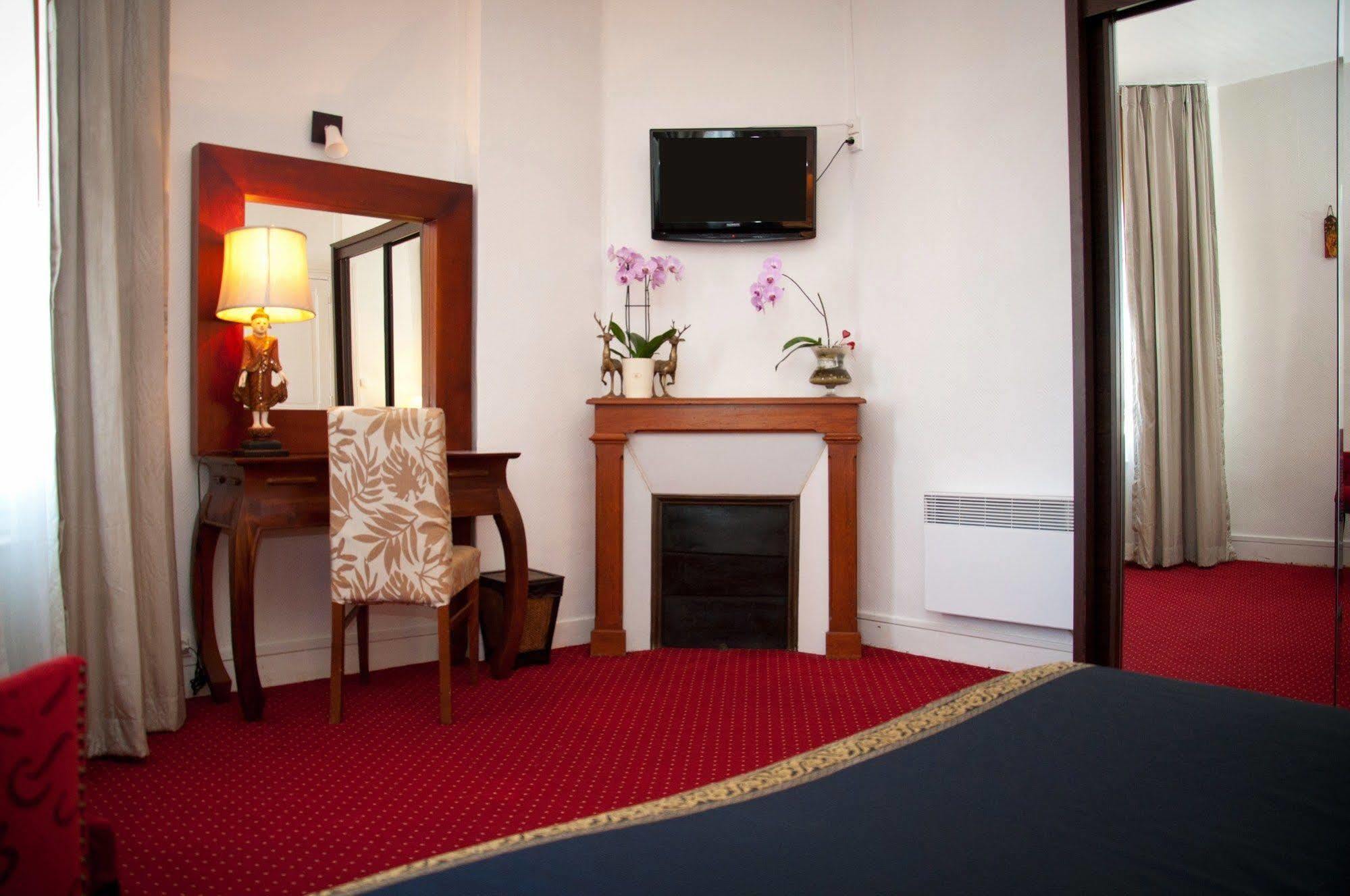 Castel De Siam Hotel Улгат Екстериор снимка